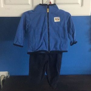 BOGO 50% off 👶🏻 2 piece fleece set